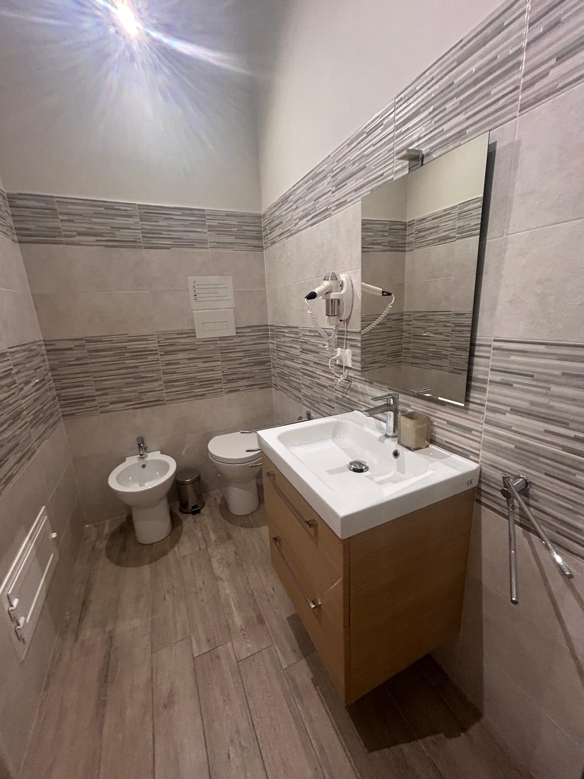 Immagine WhatsApp 2024-06-13 ore 21.10.13_d2e781ff